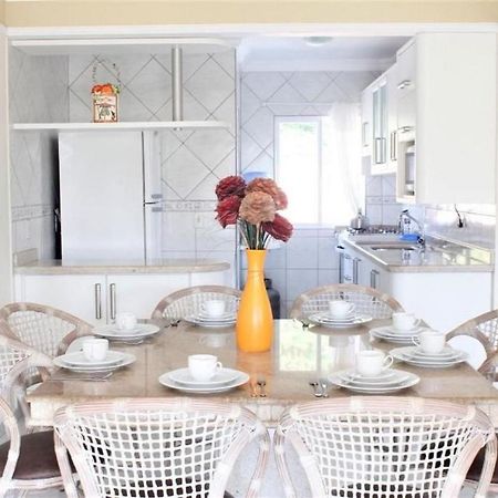 Apartamento Inteiro 3 Quartos No Condominio Solar Das Bromelias 봄비나스 외부 사진