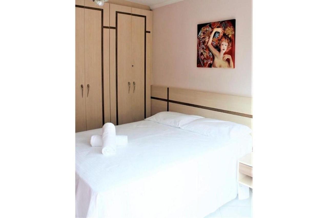 Apartamento Inteiro 3 Quartos No Condominio Solar Das Bromelias 봄비나스 외부 사진