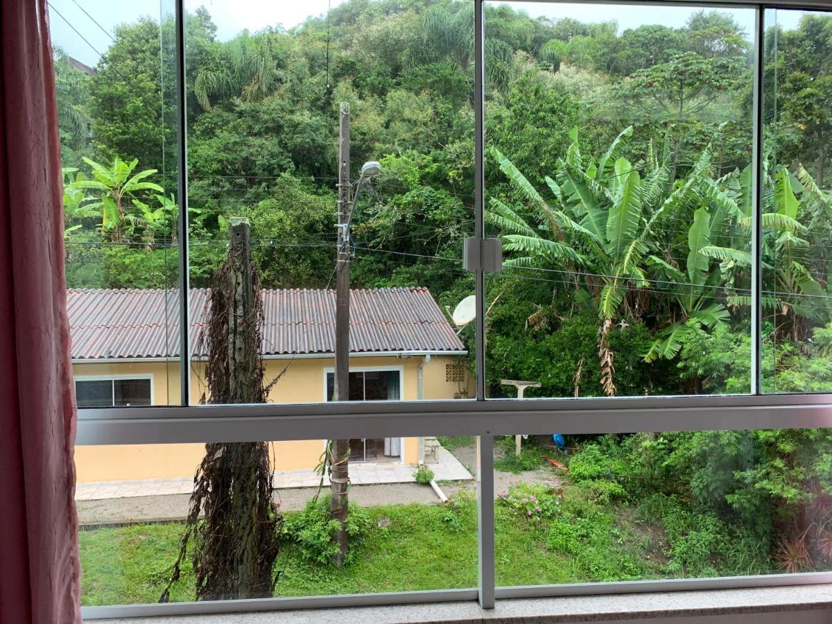 Apartamento Inteiro 3 Quartos No Condominio Solar Das Bromelias 봄비나스 외부 사진