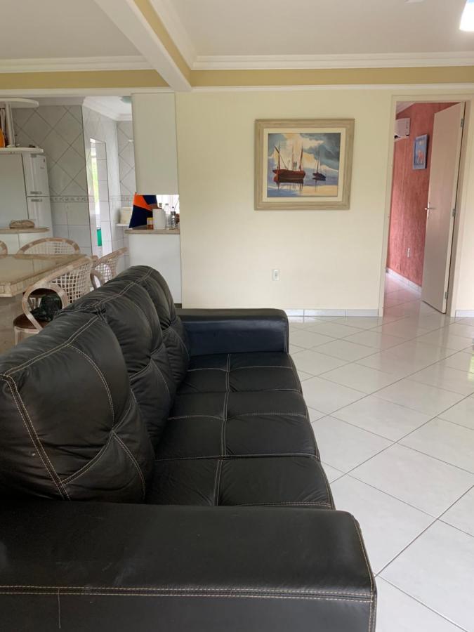 Apartamento Inteiro 3 Quartos No Condominio Solar Das Bromelias 봄비나스 외부 사진