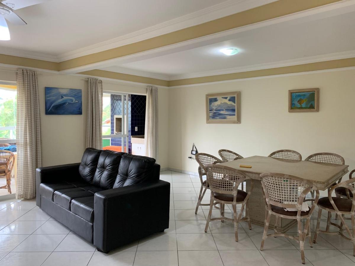 Apartamento Inteiro 3 Quartos No Condominio Solar Das Bromelias 봄비나스 외부 사진