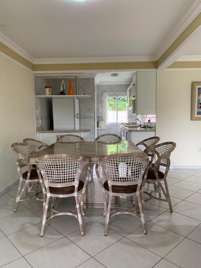 Apartamento Inteiro 3 Quartos No Condominio Solar Das Bromelias 봄비나스 외부 사진