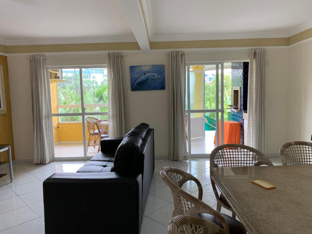 Apartamento Inteiro 3 Quartos No Condominio Solar Das Bromelias 봄비나스 외부 사진