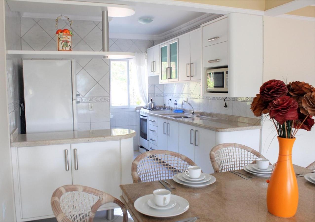 Apartamento Inteiro 3 Quartos No Condominio Solar Das Bromelias 봄비나스 외부 사진